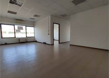 BARACCOLA - Ufficio di mq.120 circa